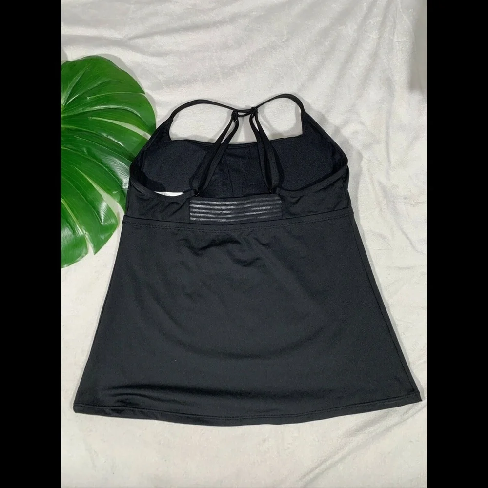 NEW Nike Swimsuit Cross-Back‎ Black Tankini Top